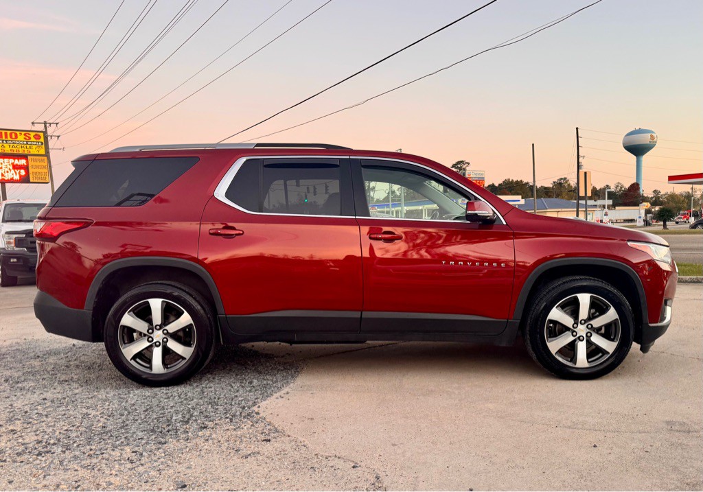 2018 Chevrolet Traverse Image 4