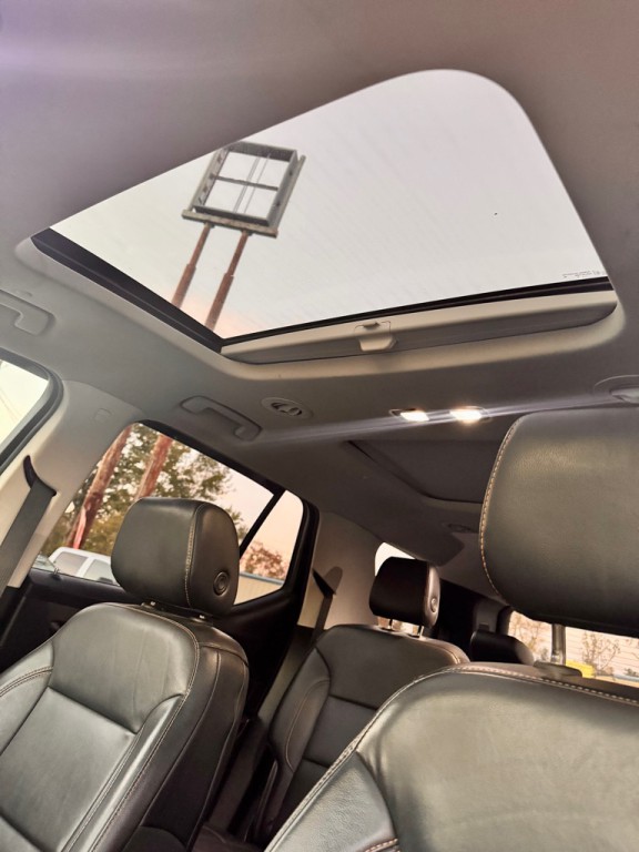 2018 Chevrolet Traverse Image 17