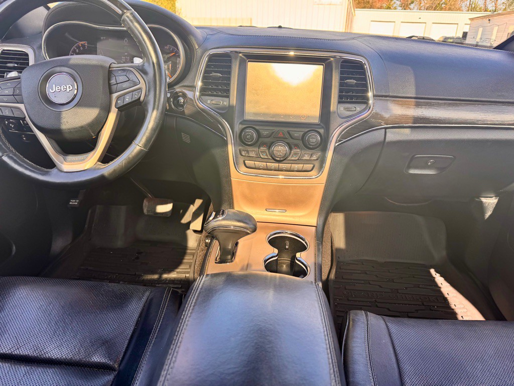 2015 Jeep Grand Cherokee Image 12