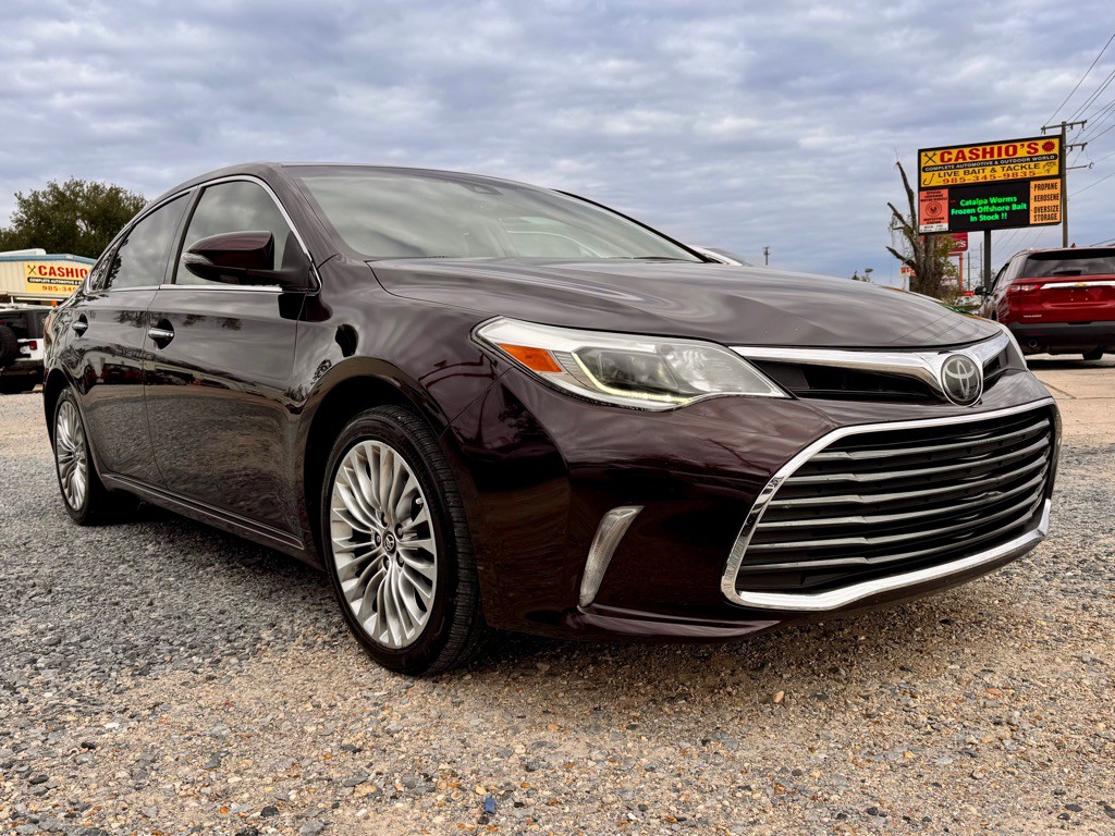 2018 Toyota Avalon Image 3