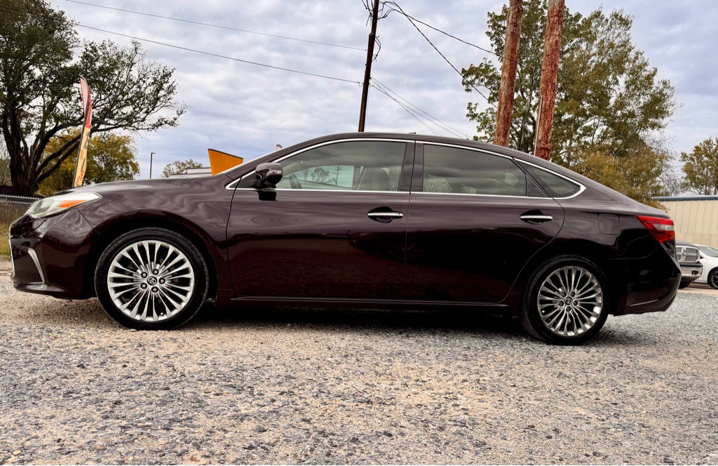 2018 Toyota Avalon Image 8