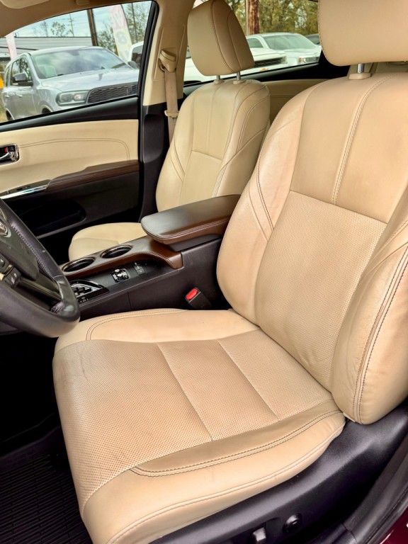 2018 Toyota Avalon Image 11