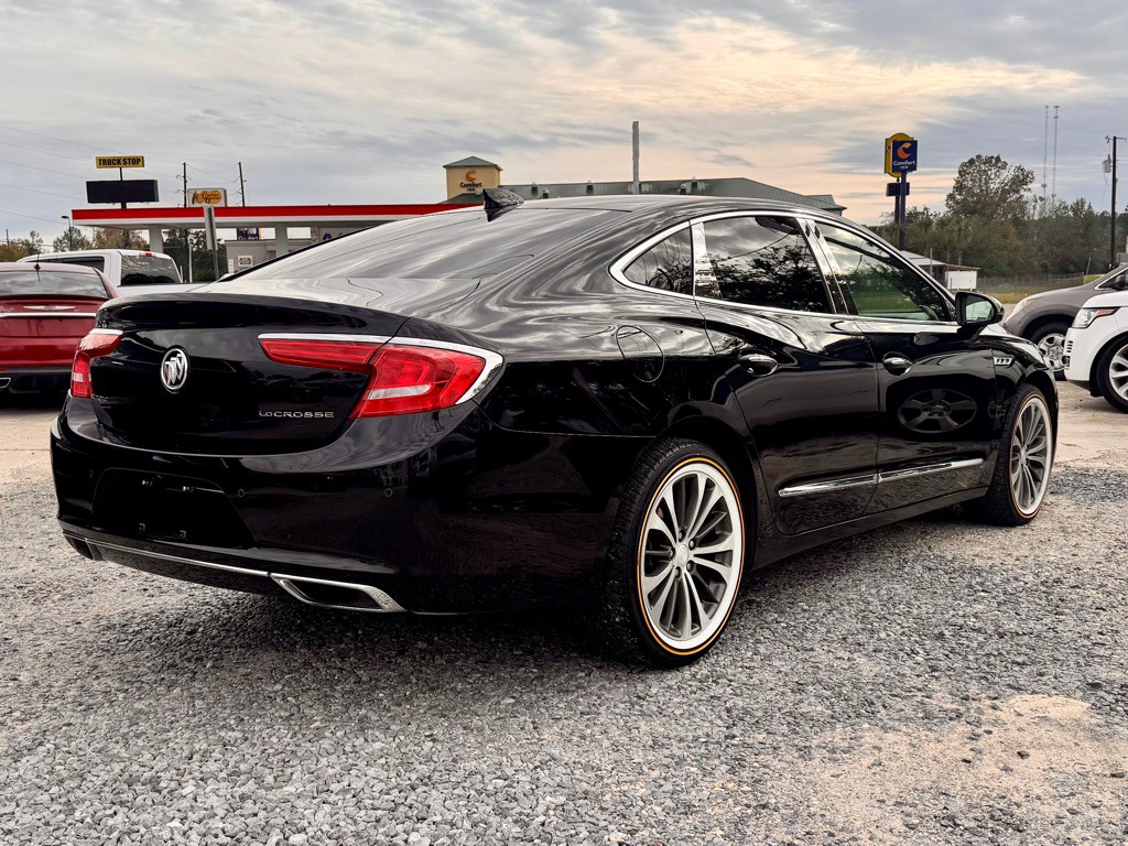 2017 Buick Lacrosse Image 5