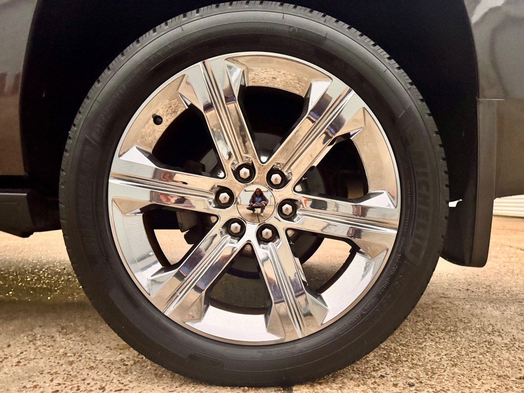 2017 Chevrolet Tahoe Image 9