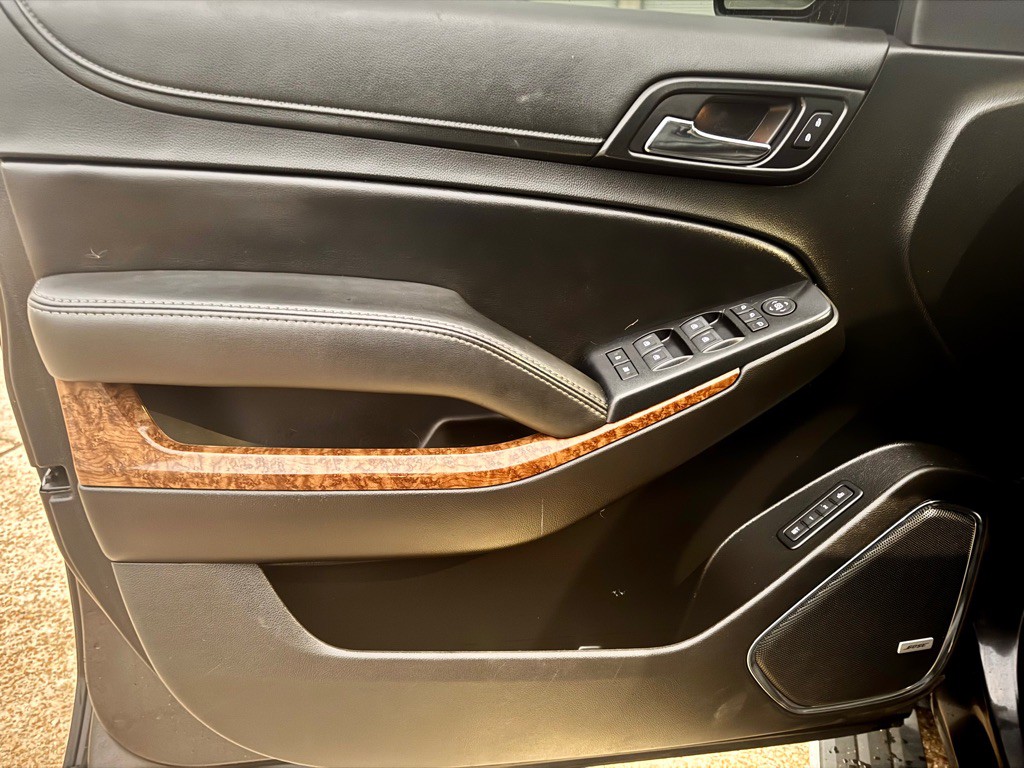 2017 Chevrolet Tahoe Image 10