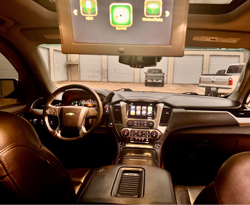 2017 Chevrolet Tahoe Image 12