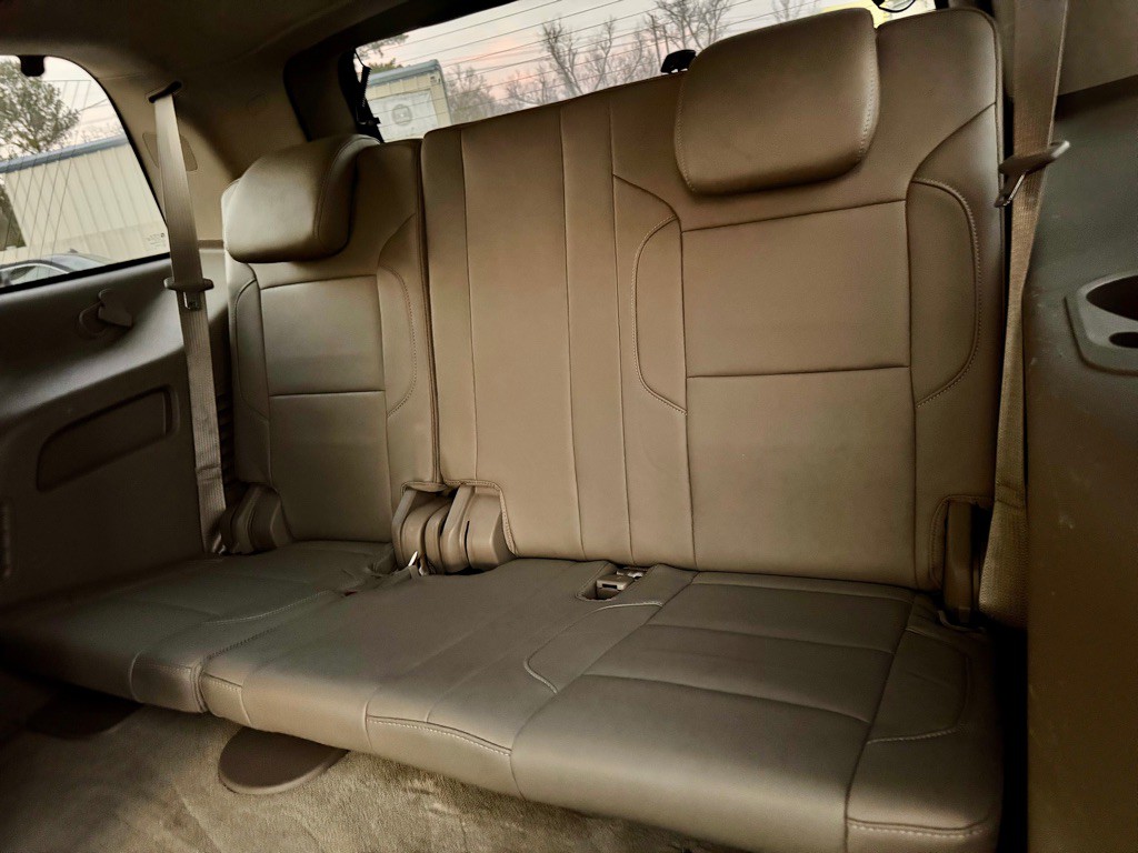 2015 Chevrolet Tahoe Image 13