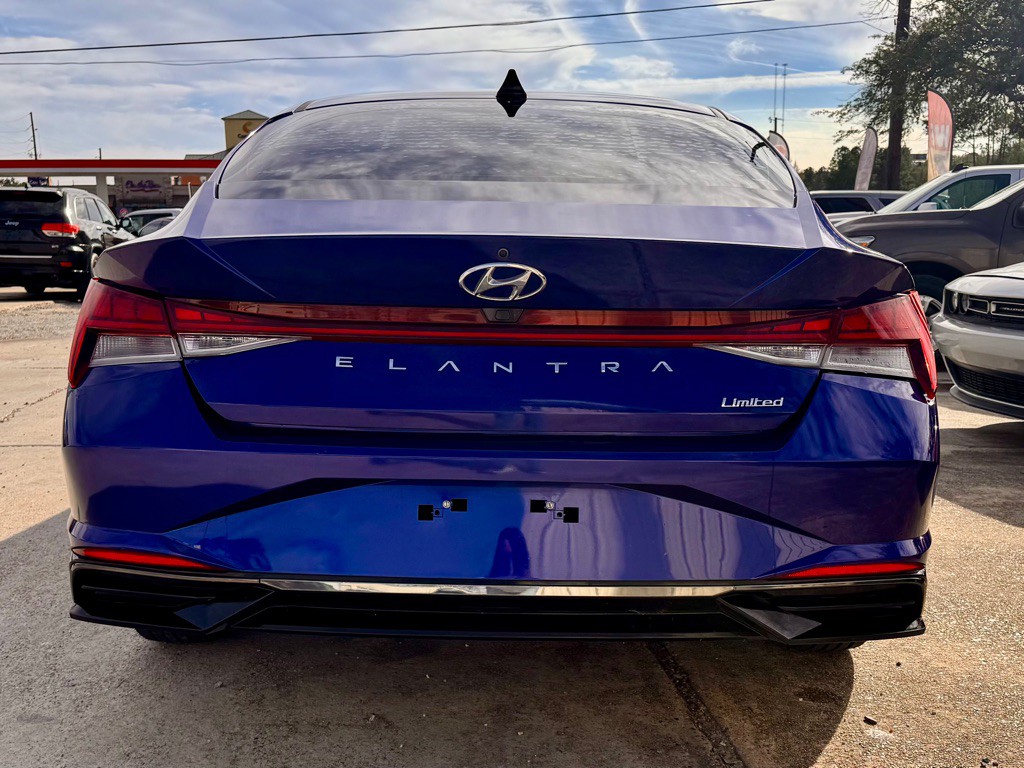 2021 Hyundai Elantra Image 6