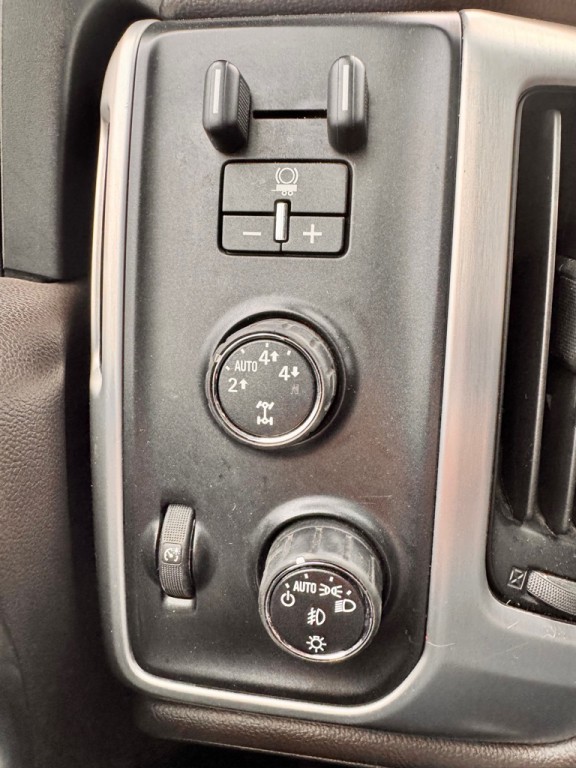 2015 GMC Sierra 1500 Image 16