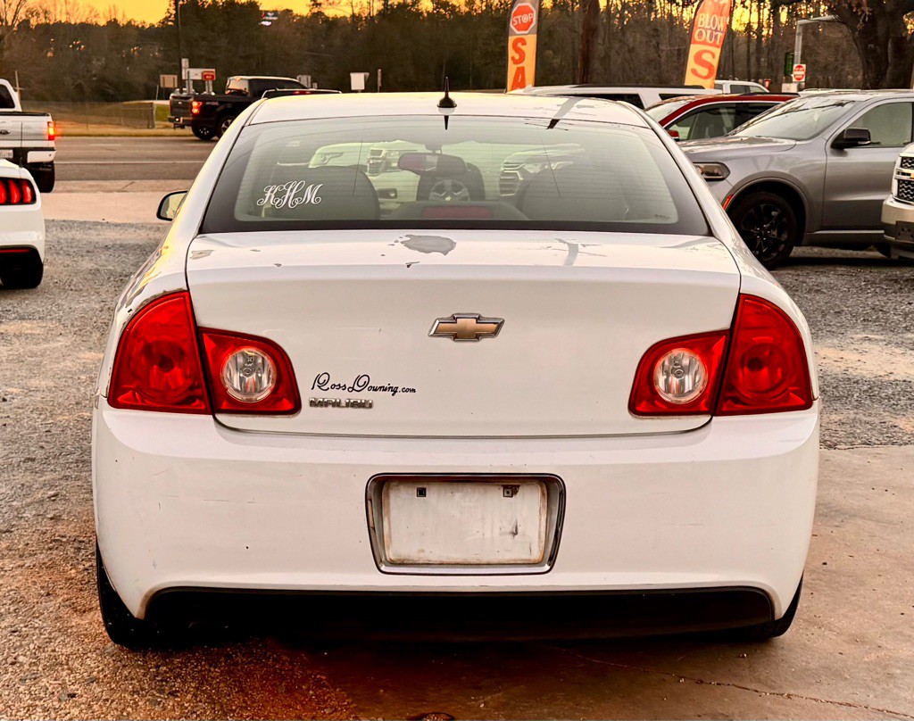 2010 Chevrolet Malibu Image 6