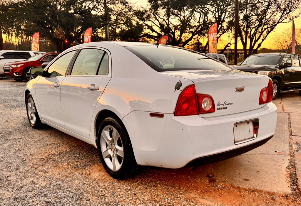 2010 Chevrolet Malibu Image 7