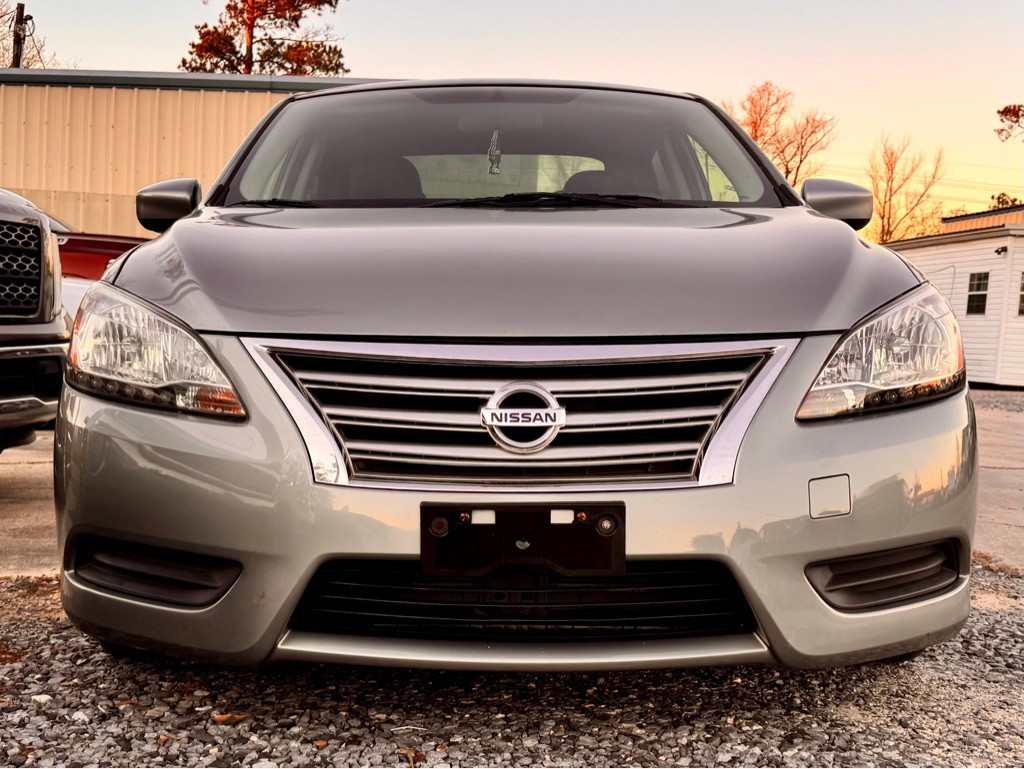 2013 Nissan Sentra Image 2