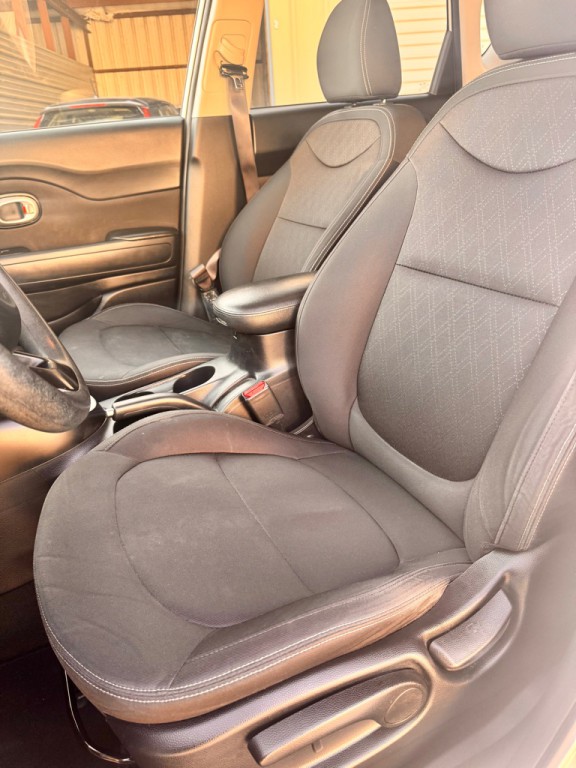 2016 Kia Soul Image 11
