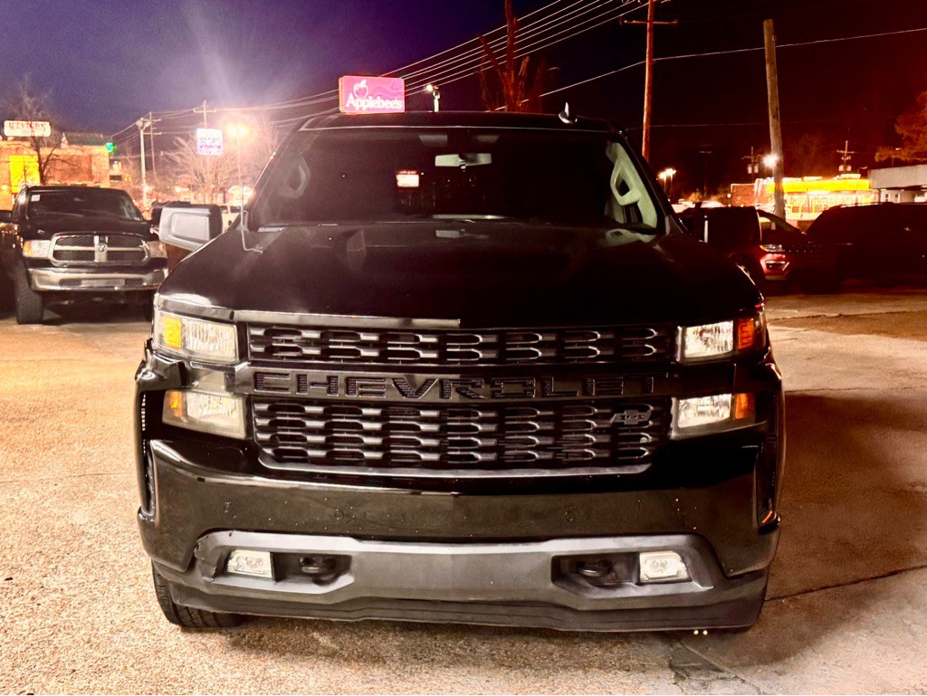 2019 Chevrolet Silverado 1500 Image 2