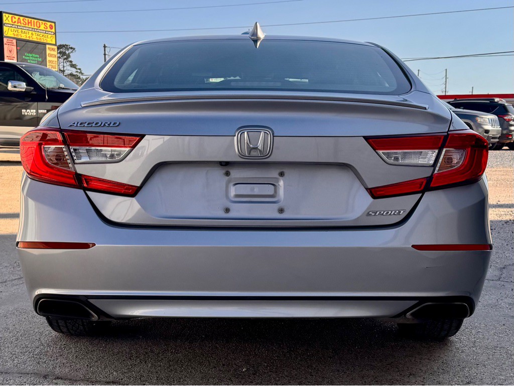 2018 Honda Accord Image 6