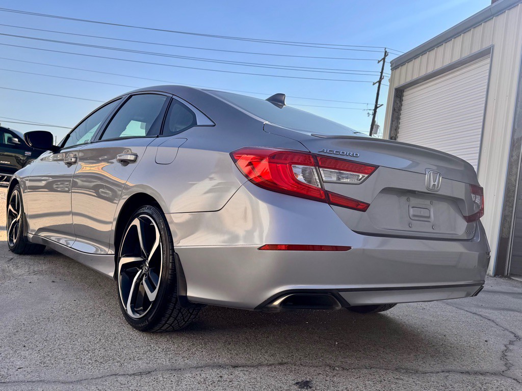 2018 Honda Accord Image 7