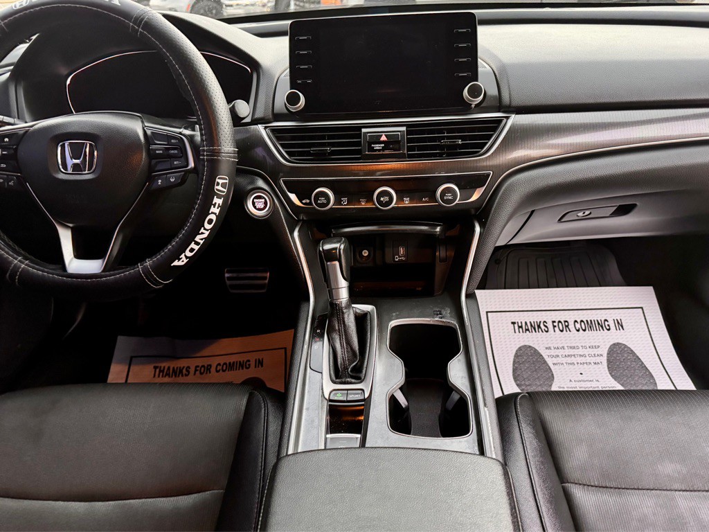 2019 Honda Accord Image 12