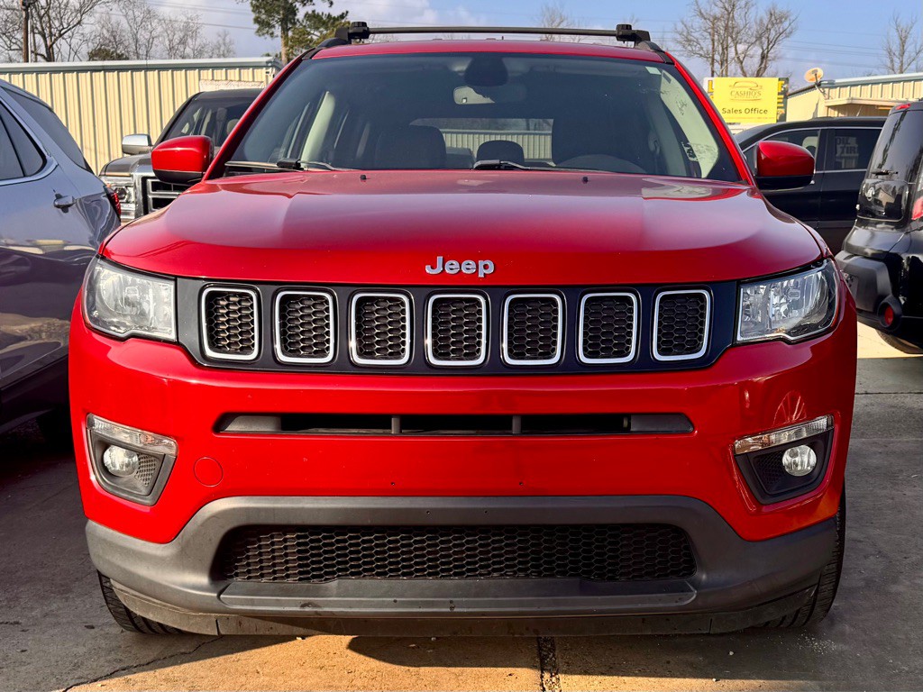 2018 Jeep Compass Image 2