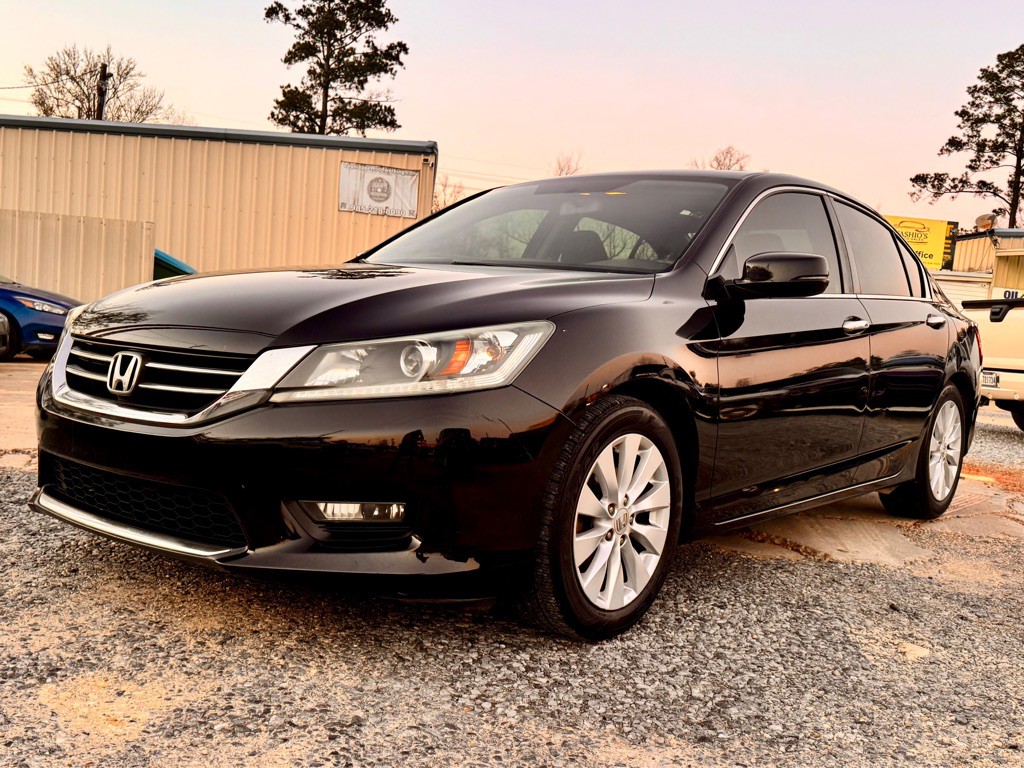 2015 Honda Accord Image 1