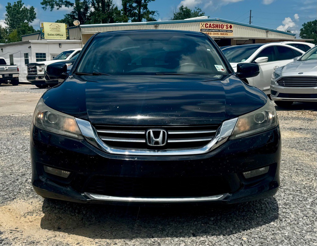 2015 Honda Accord Image 2