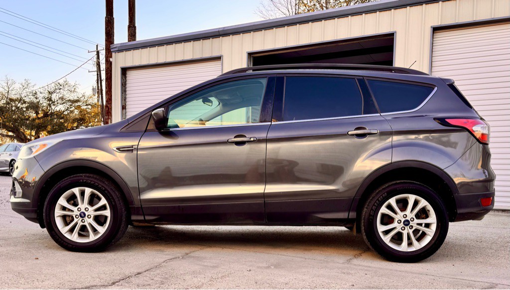 2018 Ford Escape Image 8