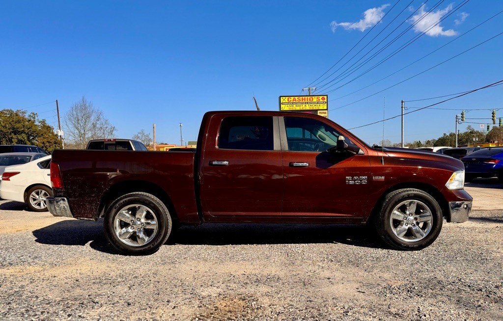 2015 RAM 1500 Image 4