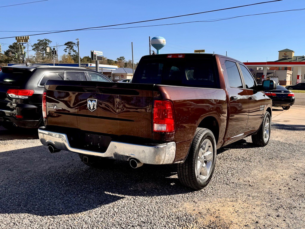 2015 RAM 1500 Image 5