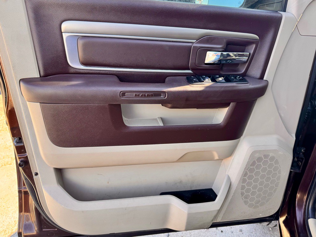 2015 RAM 1500 Image 10