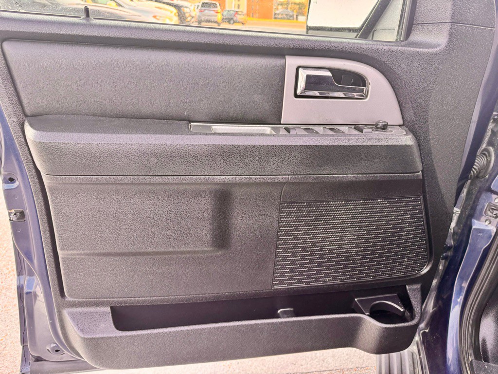 2017 Ford Expedition Image 10