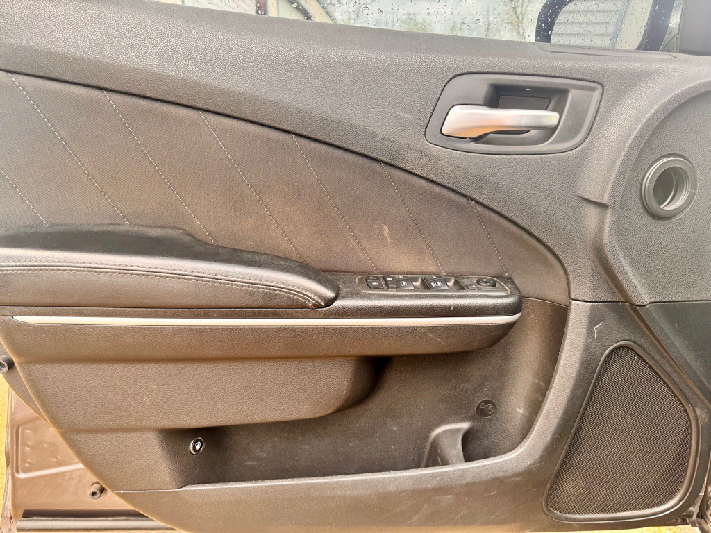 2019 Dodge Charger Image 9