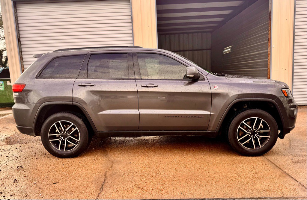 2019 Jeep Grand Cherokee Image 4