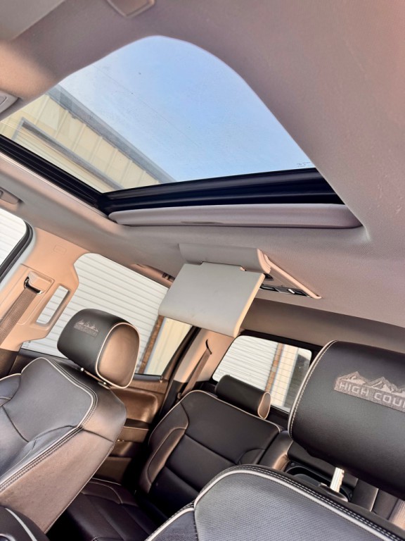 2018 Chevrolet Silverado 1500 Image 16