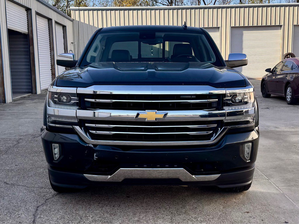 2018 Chevrolet Silverado 1500 Image 2