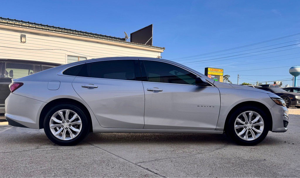 2020 Chevrolet Malibu Image 4