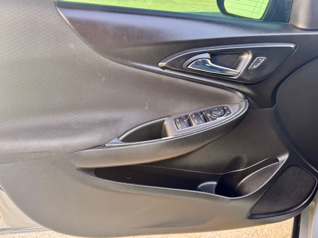 2020 Chevrolet Malibu Image 10