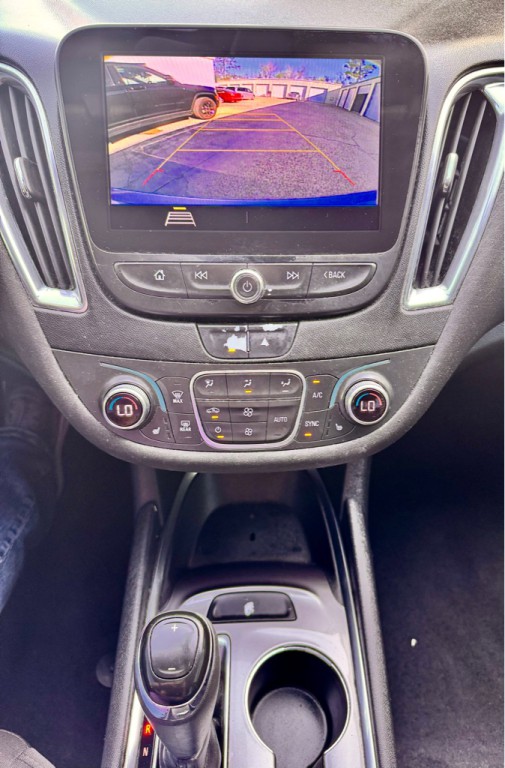 2020 Chevrolet Malibu Image 16