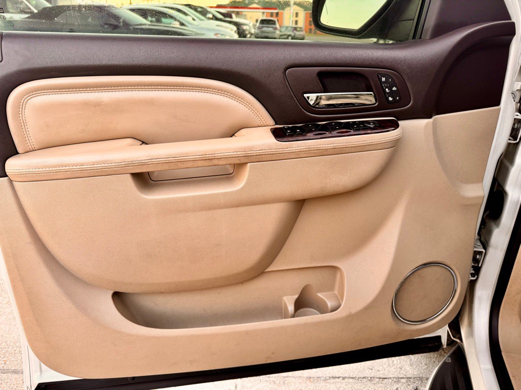 2013 GMC Yukon Image 10