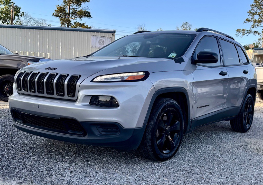 2017 Jeep Cherokee Image 1