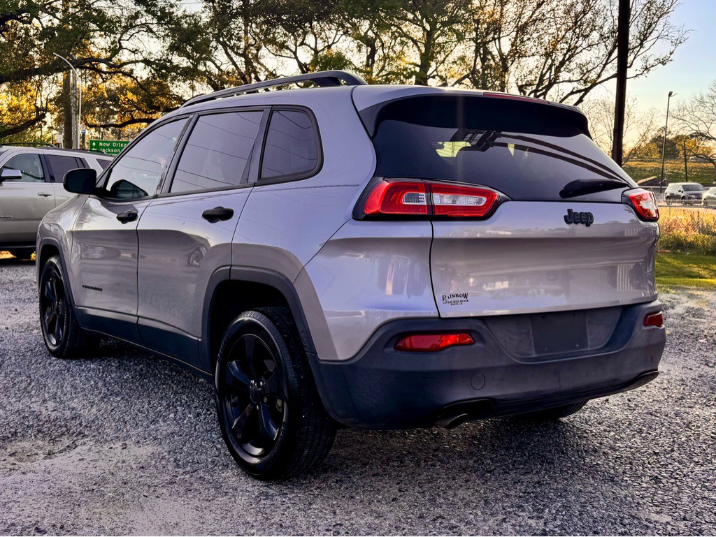 2017 Jeep Cherokee Image 7