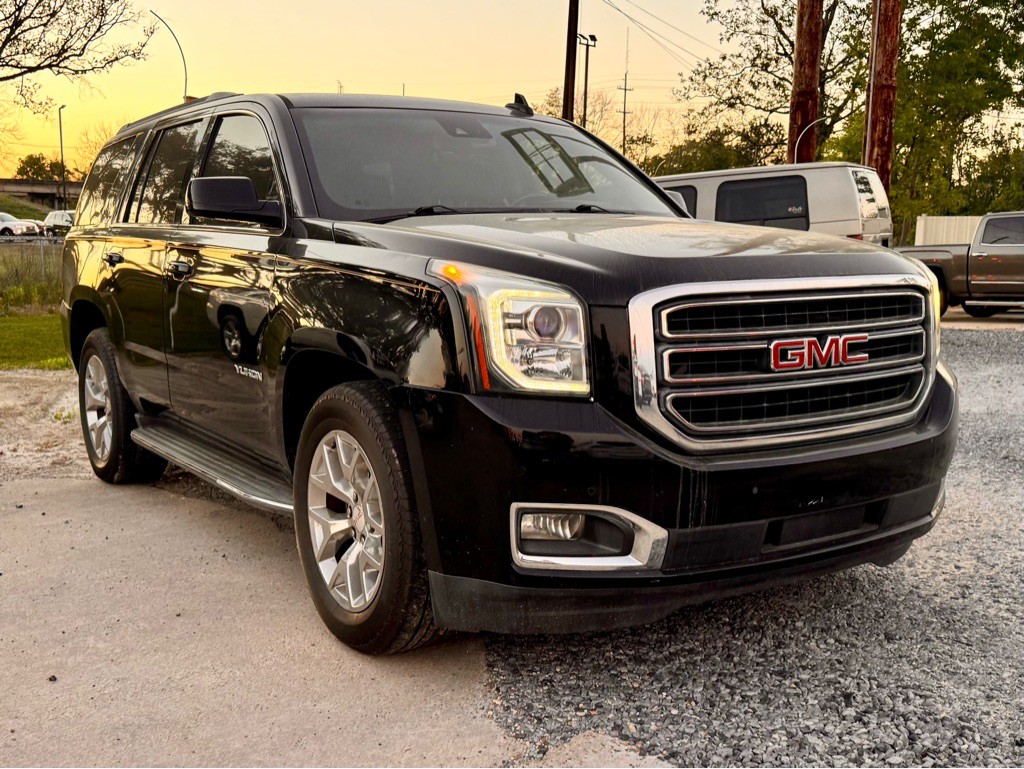 2016 GMC Yukon Image 2
