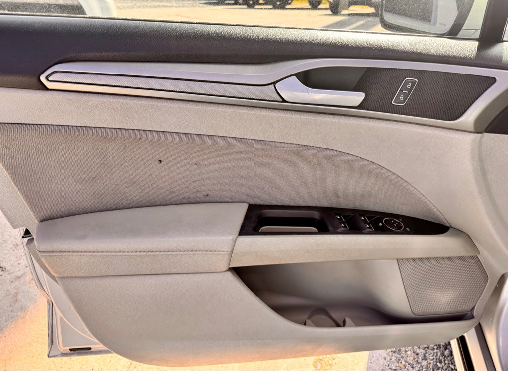 2018 Ford Fusion Image 10