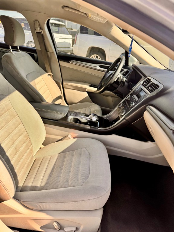 2018 Ford Fusion Image 13