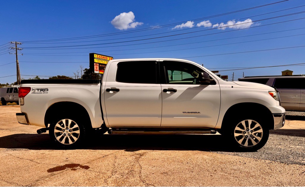 2010 Toyota Tundra Image 4