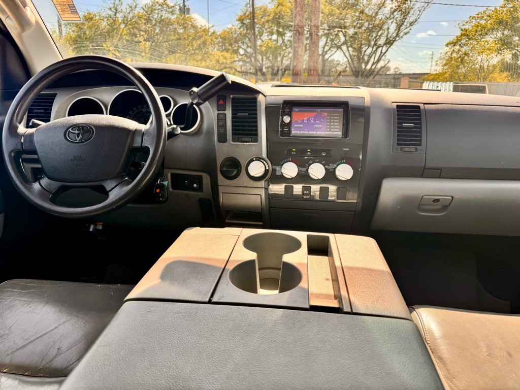 2010 Toyota Tundra Image 12