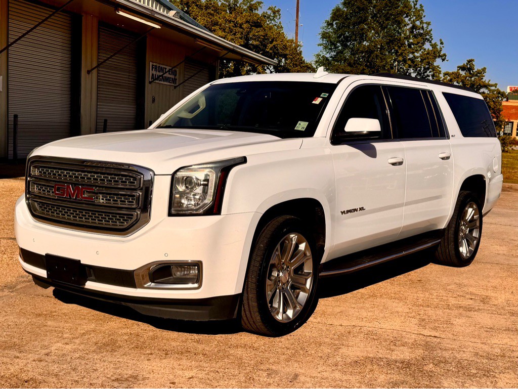 2018 GMC Yukon Image 1