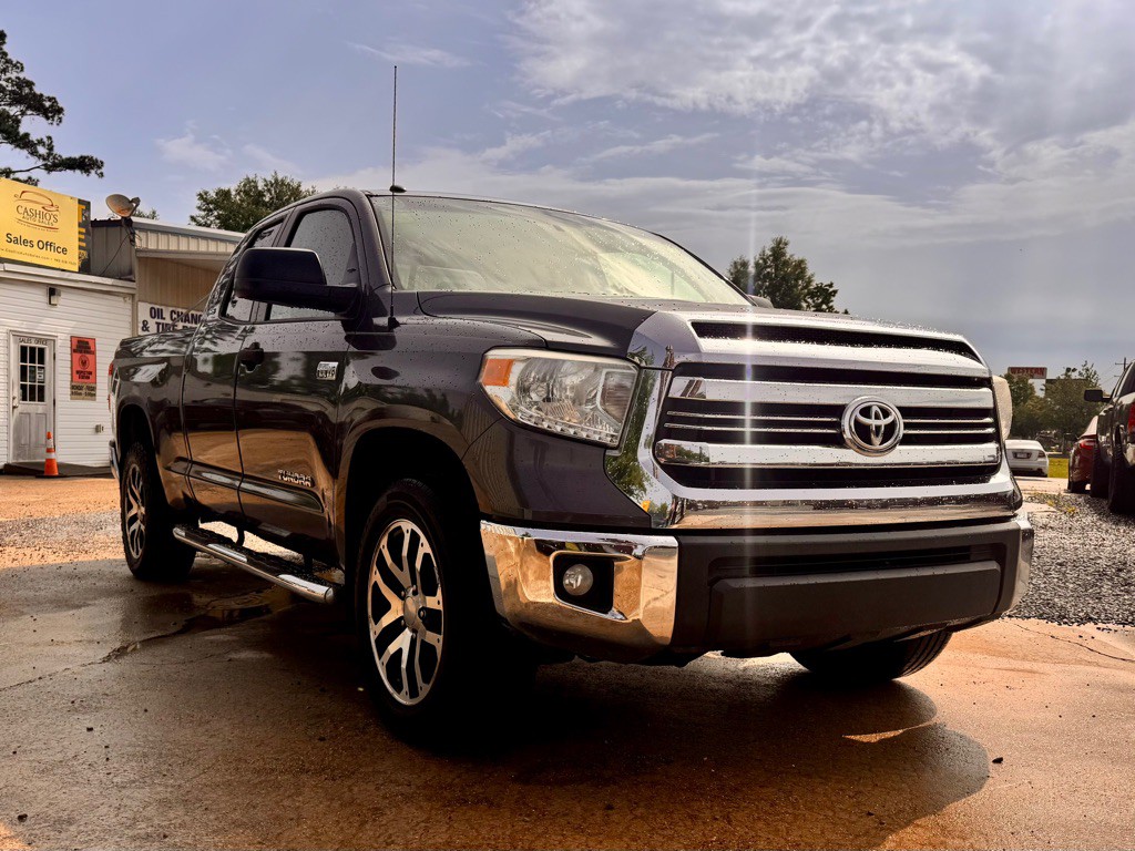 2017 Toyota Tundra Image 3