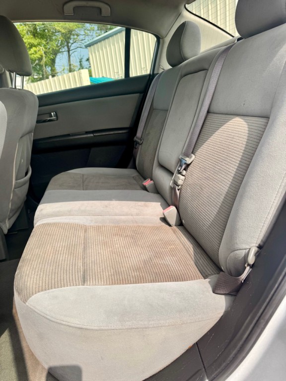 2010 Nissan Sentra Image 14