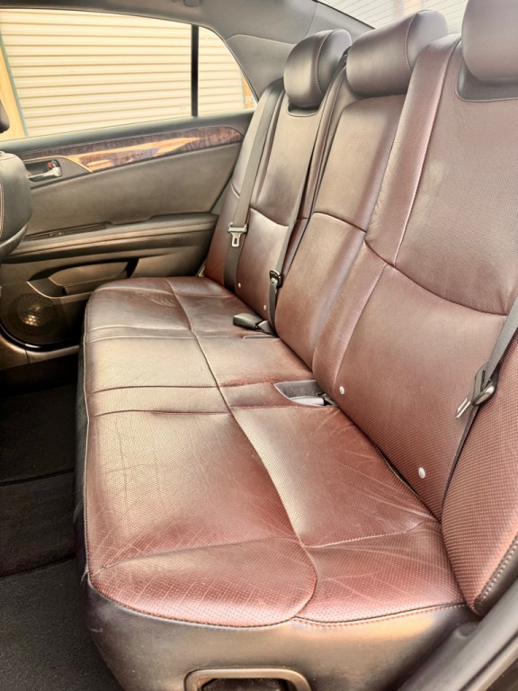 2011 Toyota Avalon Image 14