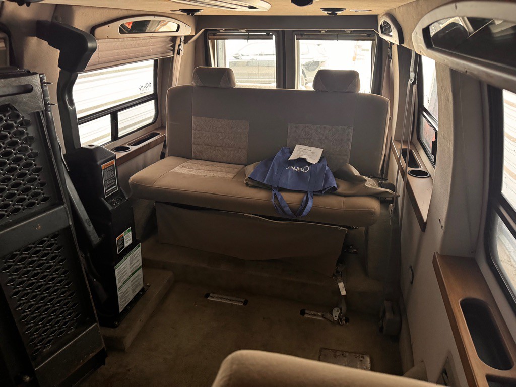 2007 Ford Econoline Image 14