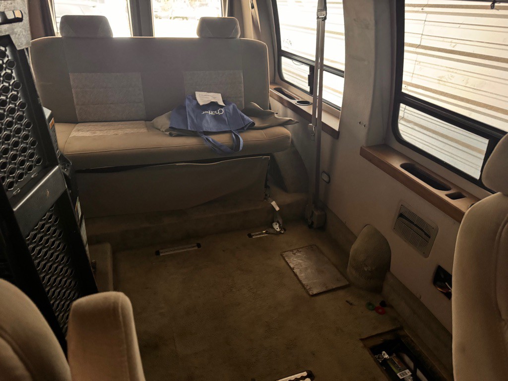 2007 Ford Econoline Image 15